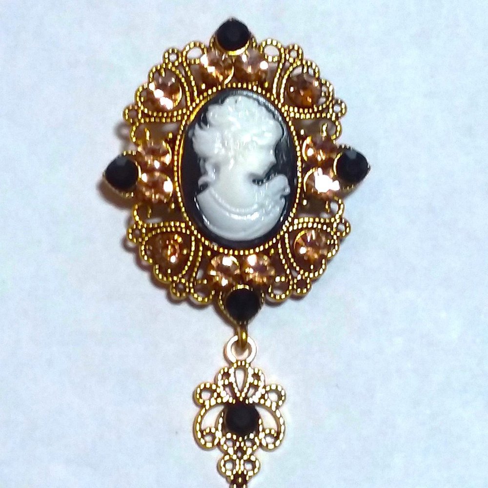 Brooch Cameo Classic Rhinestone Pin Dangle Antique Gold VTG Glam Hollywood Style